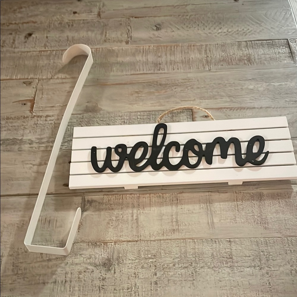 Welcome Sign Wall Decor - Black and White